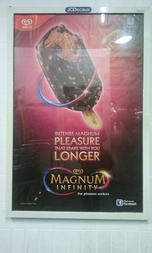 uglyinahotway's tweet photo. @womanplease it's sucking your ice-cream like a condom! http://t.co/SVj4GrYA