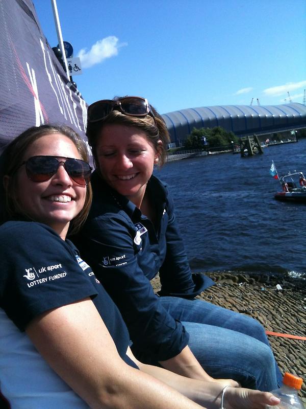 NickyMacgregor's tweet photo. Watching some fruity extreme 40 sailing with ma girls @k8mac12 @matchracegirls come on @GACPindar http://t.co/MUHiZXL6