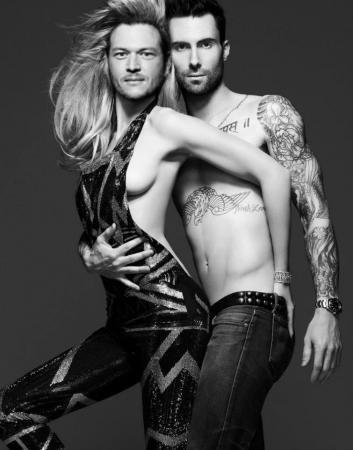 Blake Shelton Shirtless