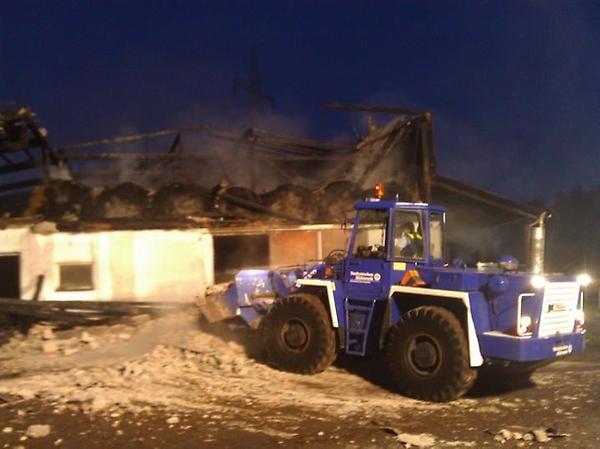 So, Einsatz erfolgreich beendet.
Anbei ein Foto von der Einsatzstelle. Dank an meine Helfer für die gute Arbeit.