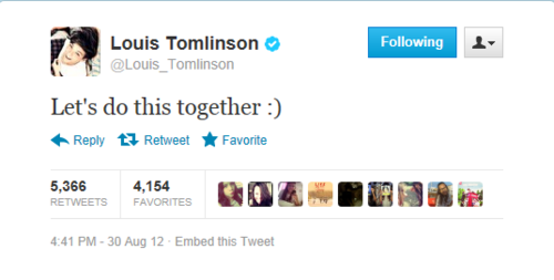 1DPaparazzis's tweet photo. Difference between 1D and JB #2 (check both tweets) http://t.co/lsvfgeKZ