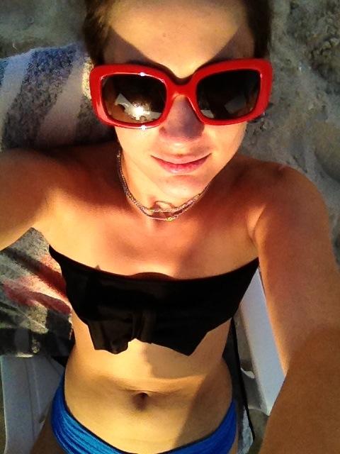 I do not like the sun. http://t.co/xxsttXL5<a href="/tag/perv"class="tags"><span>#perv</span></a><a href="/tag/lesbian"class="tags"><span>#lesbian</span></a><a href="/tag/vote4gj"class="tags"><span>#vote4gj</span></a>