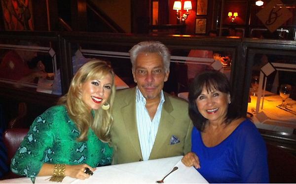 JameslWynnReal's tweet photo. Had a great dinner last night with a great friend @MikeMcVay !!! 
#great food #great conversation http://t.co/sI2RkU4G