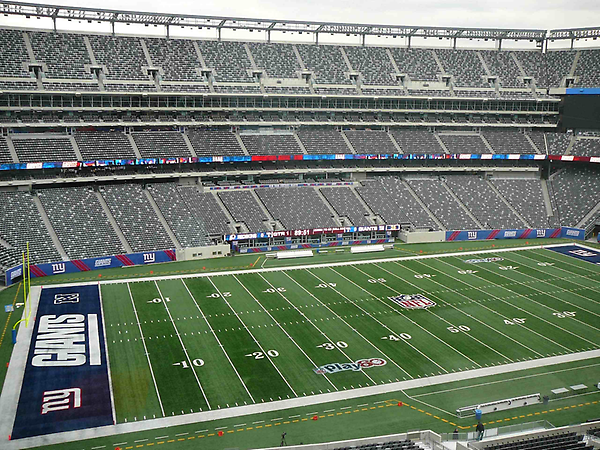 InvisibleObama's tweet photo. Watch LIVE as my 50,000+ Twitter followers and I hold a rally at Met Life Stadium. http://t.co/Y4kvanFX
