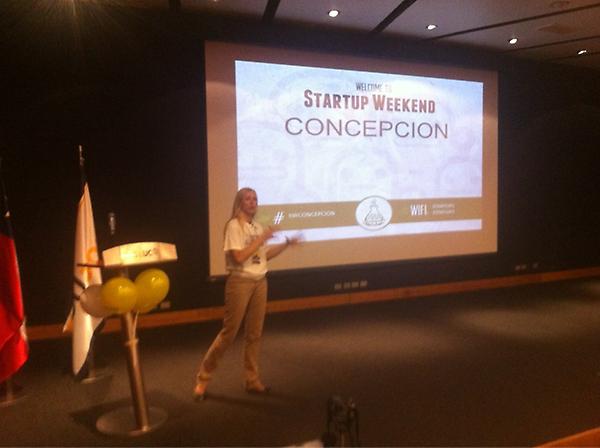 gertfindel's tweet image. @Vanesak abriendo el @SUWChile en conce #swconcepcion