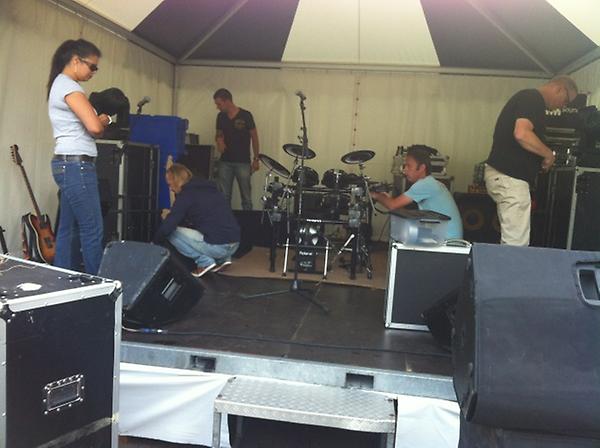 Gnatic's tweet photo. Lekker aan het opbouwen#Haarlemmermeer culinair# Gnatic http://t.co/7x4B04tu
