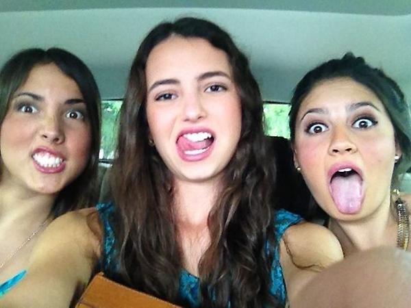 “@naatromero: Una hora de reggeaton! Muy ameno <a href="/PalomaMayorga/">Paloma Mayorga</a> <a href="/majocastillo17/">majo  castillo</a> <a href="/NanoDelToro/">JC Del Toro</a>”