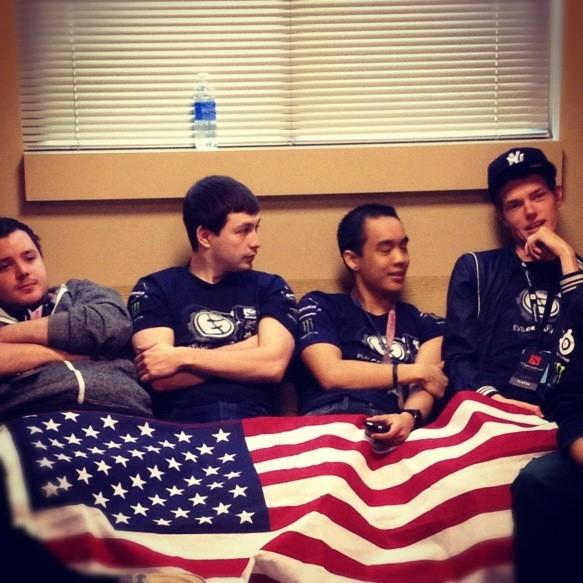 Watch BurtonJ's leaked NSFW photo on TwXstars