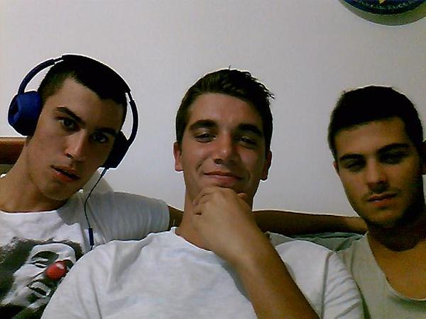 Luca_Aga's tweet photo. oh carichissimi!!!! http://t.co/Rgb9DRLd