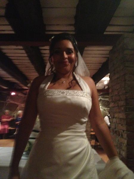 Charlotte_Ree's tweet photo. Den vakre bruden, min kusine :-) http://t.co/gxyujasO