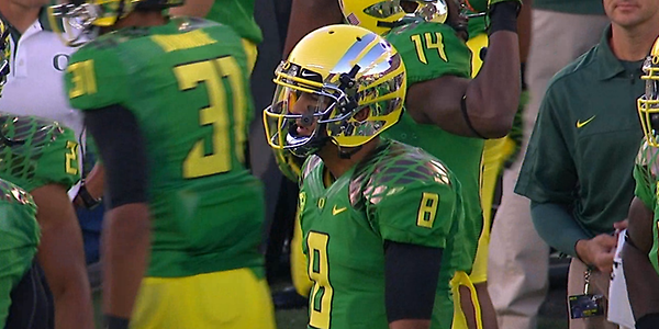 SportsCenter's tweet photo. RT @RoFloESPN The #Oregon helmets just dropped the mic in front of the Maryland helmets &amp; left the stage. #ASUvsORE http://t.co/A6J2JOqr