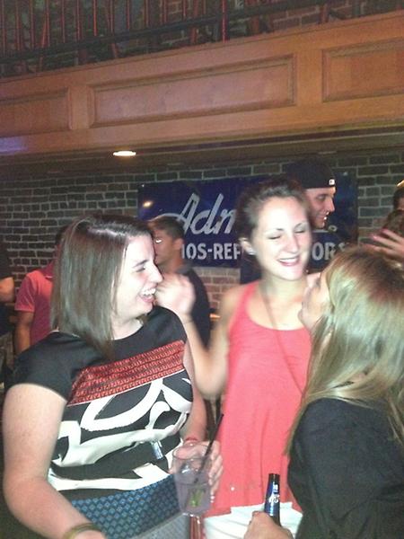 foodstamp16's tweet image. Reunited and it feels so gooooooood #trimu