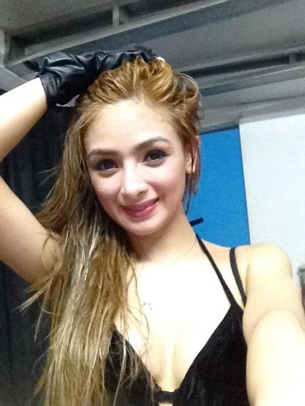 Mae dela cerna sexy