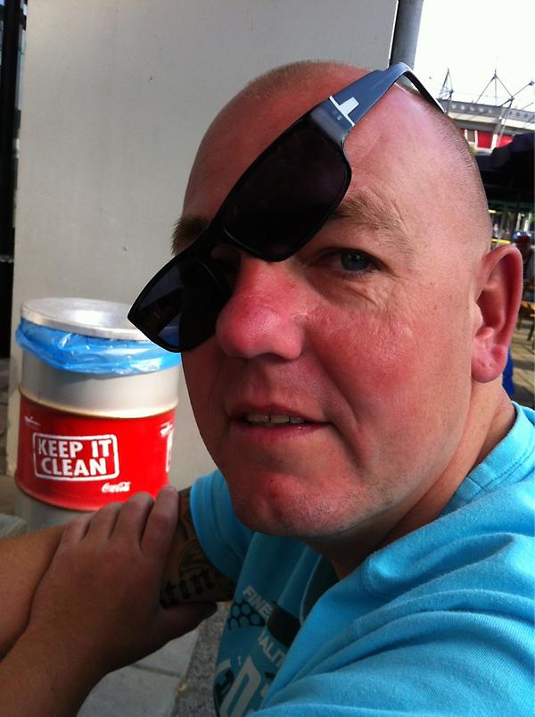 bertwithag's tweet photo. Piet piraat. Schip ahoi http://t.co/Xh42bn9q