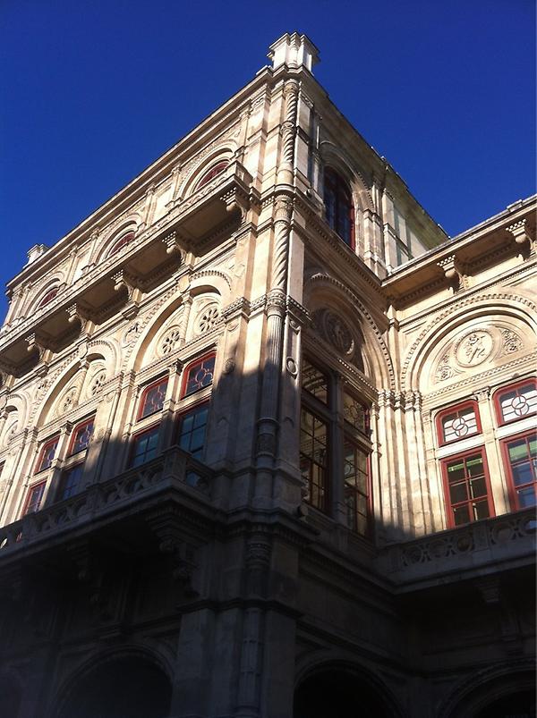 shun_es's tweet photo. ウィーン&amp;プラハ旅行から帰って来ました！大きなトラブルも無く、最高の体験でした！ http://t.co/zYs08f6T