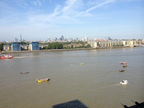 MBArundell's tweet photo. Come on #Scotland (spot the saltire) @KILTR #greatriverrace http://t.co/Pg0BIVBs