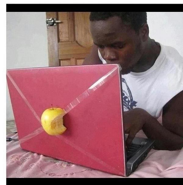 pavhees's tweet image. @Apple #Apple