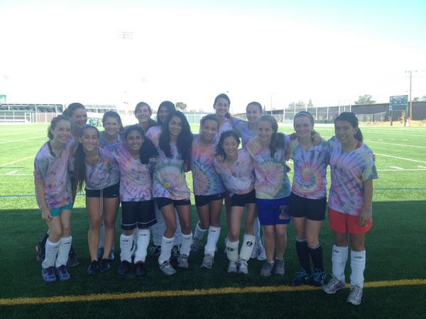 #fockeynation #HappyNationalFieldHockeyDay matching tie dye with the team! 💗 .X.