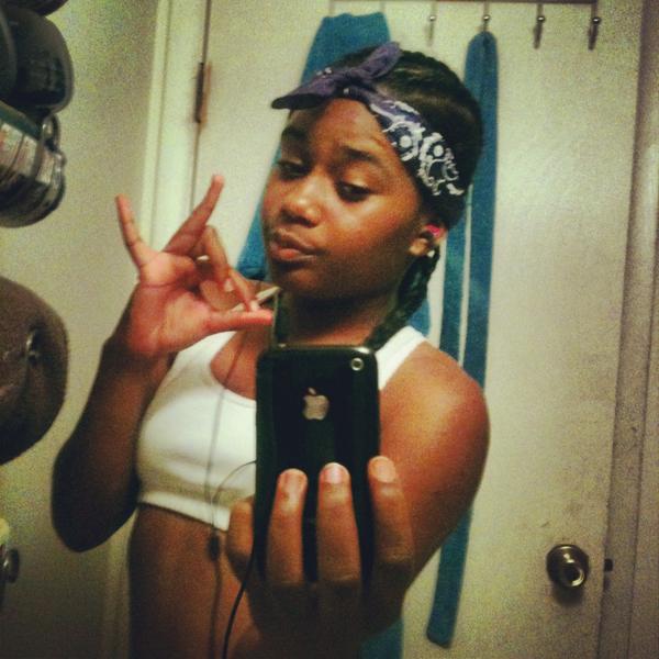 LacedUpKen's tweet image. "@_DopeHoney: Goodnight  #FLY5 http://t.co/QymZ8ssU"Go 2 sleep foo