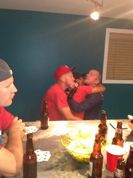 lil_lavy's tweet photo. #manlove. #lallersgay http://t.co/uZHy4iyN