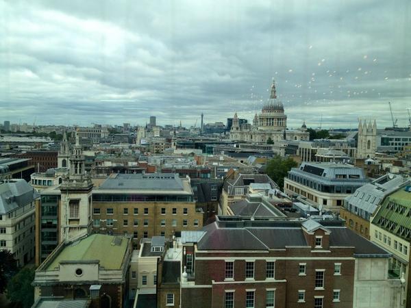 LondonFashionWk's tweet photo. Panoramic, skyscraper views for Matthew Williamson's 15th anniversary #LFW show. London, in all its glory: http://t.co/gBJPpJXd