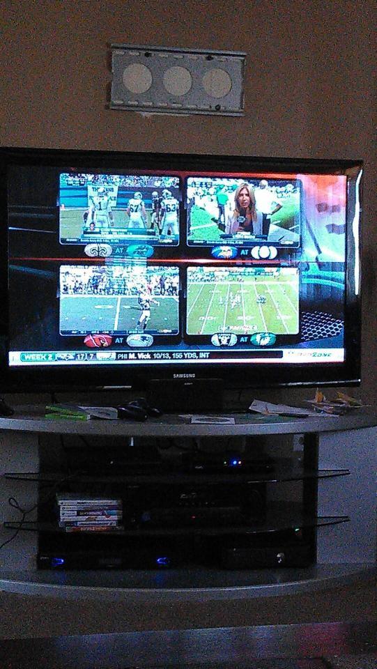 NEWBEDROCK's tweet photo. @nflredzone #quadboxsighting http://t.co/tJbljQld