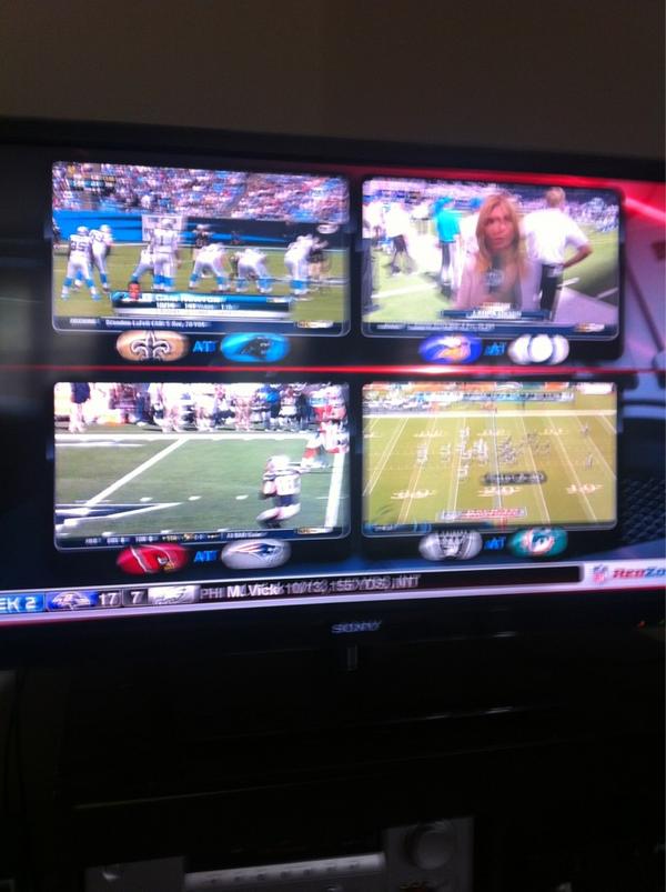 L0vinParis's tweet photo. #quadboxsighting cause everyone knows 4 is better than 1 http://t.co/mITcUCLB