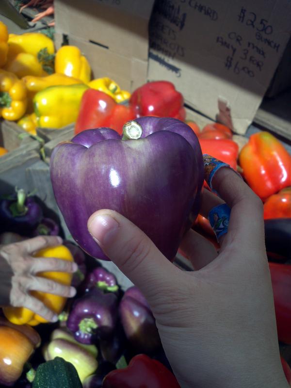 A purple pepper!! #prettyveggies