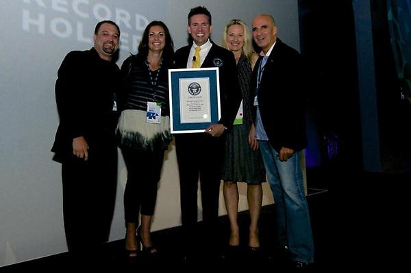 World Record at IBM Smarter Commerce Global Forum: Longest Handshake Chain... @bryankramer, @cshasarrived, @GWRnews, @tamicann, @TedRubin