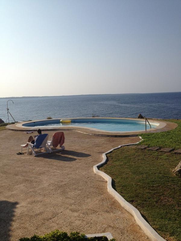 martintxuseca's tweet photo. Arriba!! Parece que hoy no va a hacer mal dia... Jajajaj Menorca!!! http://t.co/9yvamQTj