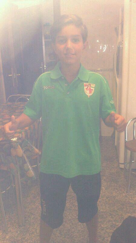 7_coronado's tweet photo. Con la ropa de paseo del c.d.almidas castulo
El MEJOR Equipo de linares http://t.co/QOuxojTL