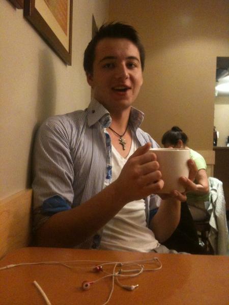 St4tus's tweet image. Oooooo I do love coffee!!