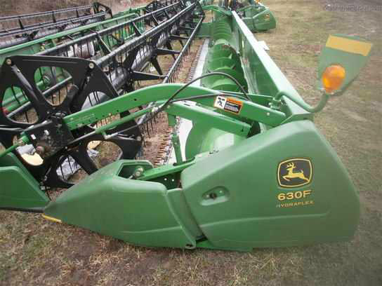 BarkerImplement's tweet photo. John Deere 630F #farm #IowaAg #JohnDeere @machinefinder
 http://t.co/LY1tywBt http://t.co/JR8iZgrP
