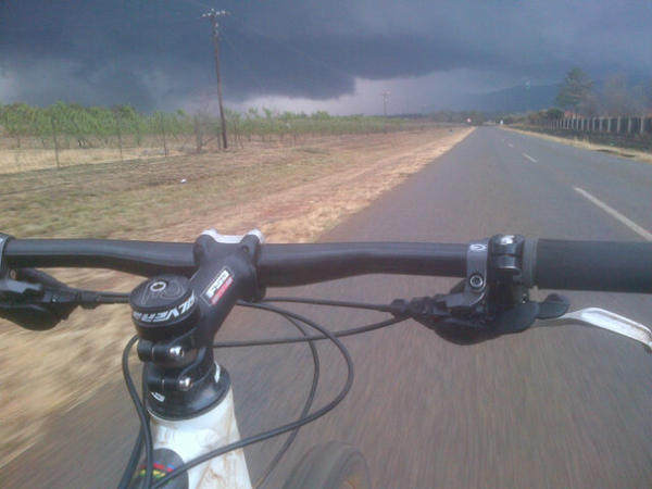 Tiaan van der Merwe tweet media