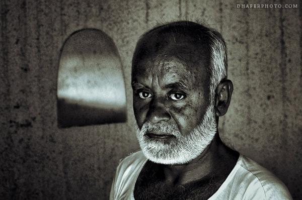 LIG_SH's tweet photo. الفنان

ظافر الش��ري

#تغذية_بصرية 
#ضوء_وظل 

3⃣ http://t.co/fq0RBaCg