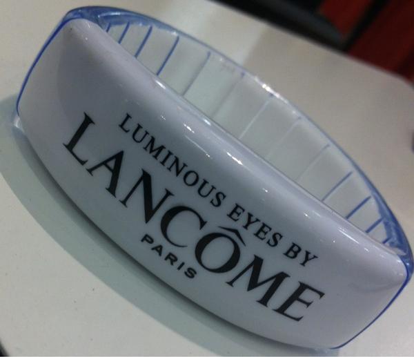 LancomeUSA's tweet photo. MUA Tarek Abbas woke up eyes @LordandTaylor w/ Génifique Eye Light-Pearl. Picked up your Lancôme #fnonyc bracelet? http://t.co/k764dJYv