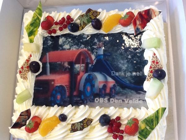 mark winia tweet media