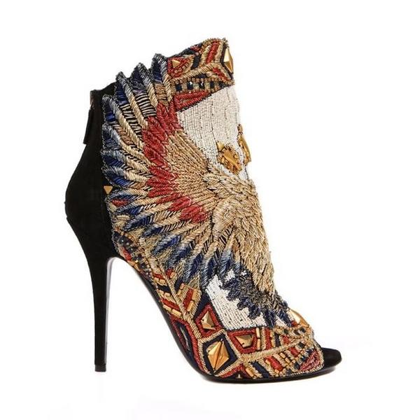 ModaShoe tweet picture