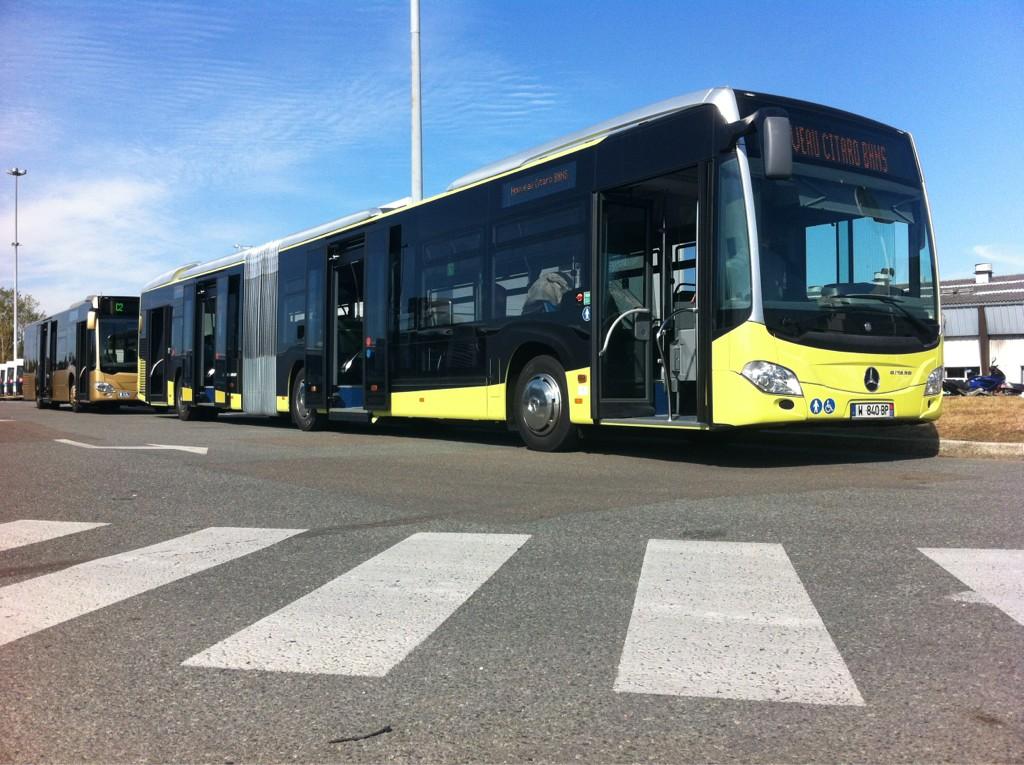 Bus de démonstration A2LpKTDCYAE2TPI