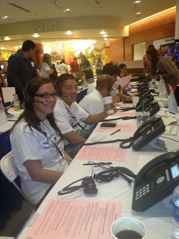 Cubs's tweet photo. #Cubs associates volunteered this morning at the @EricandKathy 36-hour radiothon for @LurieChildrens. #EK36 http://t.co/WqjUVumJ