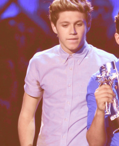 JstOneDirection tweet picture