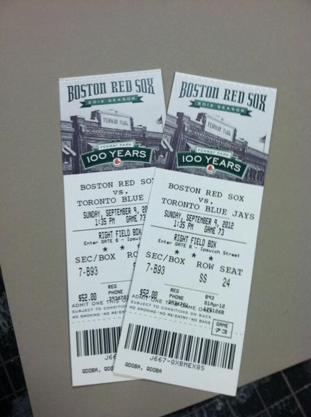 JelleyKohnson's tweet photo. Won red sox tickets :O http://t.co/lej43aZr