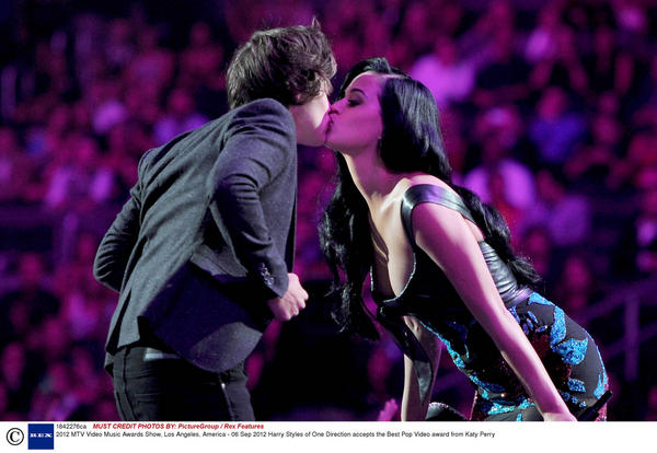 Embedded image permalink