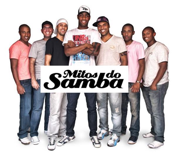 BabalueDani's tweet photo. Familia @MitosdoSambaa  e @Dedevital http://t.co/cMnSLNjR