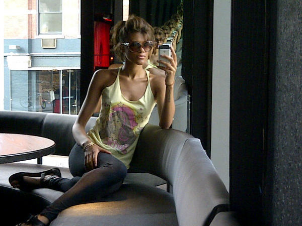 Erica_Lawrence's tweet photo. I'm New York City #Barbie http://t.co/Aprxf43M