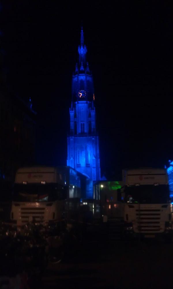 Delft kleurt YES!Delft blauw!