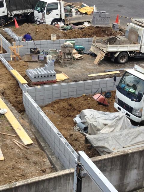 先週から急に始まった工事...。普通お知らせとかしませんか？ http://t.co/MqlkFMie