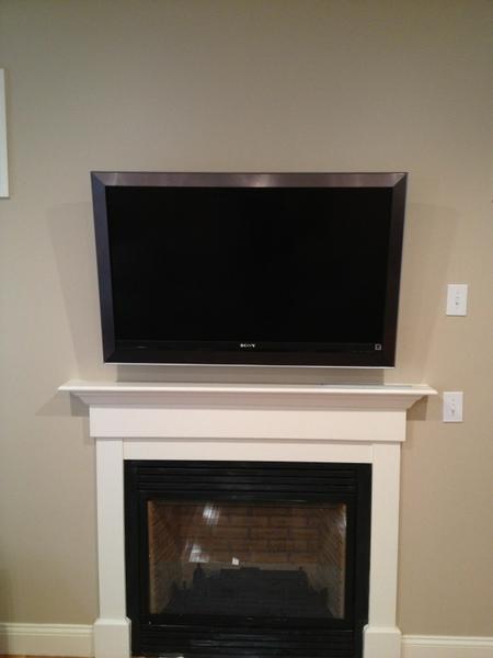 kreativeaudio's tweet photo. 42" Sony plasma tv install above fire place with hidden wires http://t.co/Ah0Bmf8O