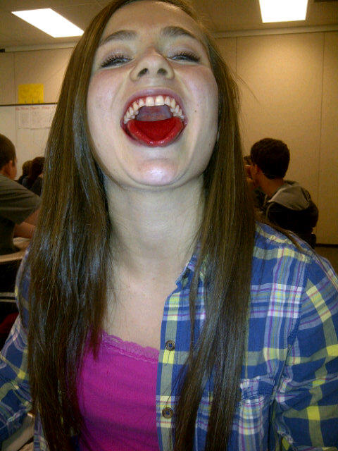 MaddieStamm's tweet image. @AlmaJashari. Has some maddddd #koolaidproblems #healthclass