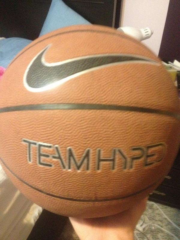 JusTINEJhansen's tweet image. Need to start shootin and #improvin